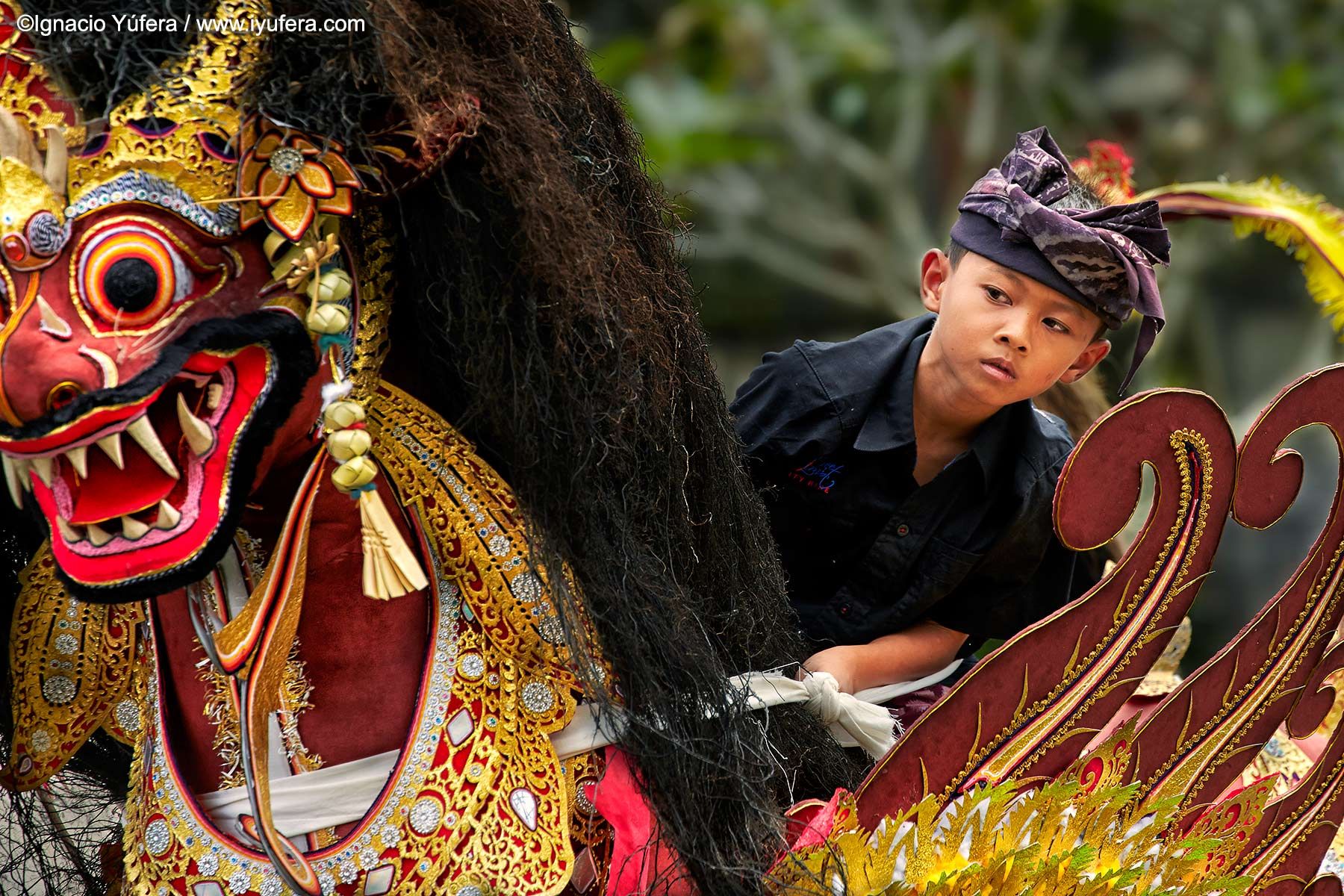 Bali cremation parade indonesia